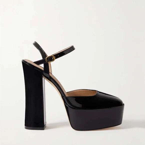 STUART WEITZMAN
New-Like Skyhigh patent-leather platform pumps - Picture 4 of 14